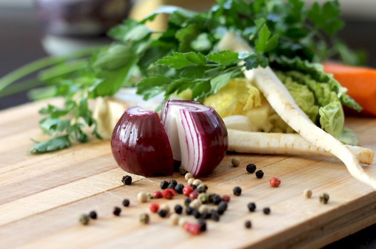 community table food image