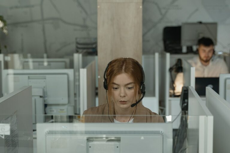 a woman on the phone showcasing an answering service for attorneys